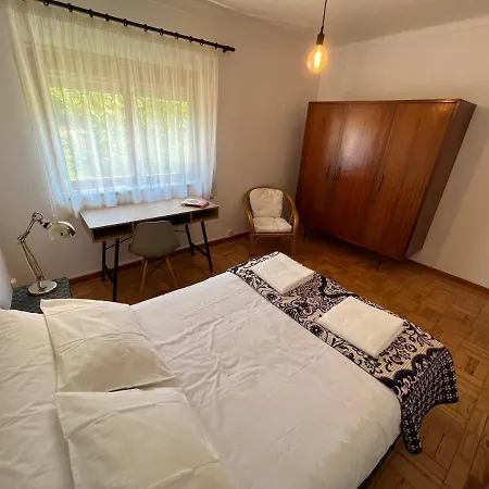 Moradia Xico's House Дом отдыха Коимбра